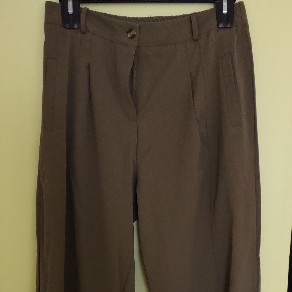 Elastic Waist Olive Straight Leg Pants